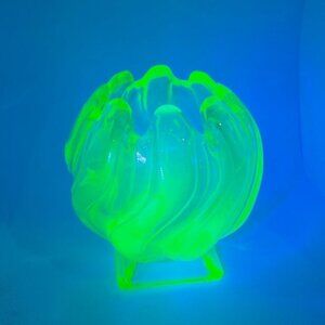 Art Deco Bagley Posy Vases, Uranium Green Glass Globe **VGC** 1930s Design